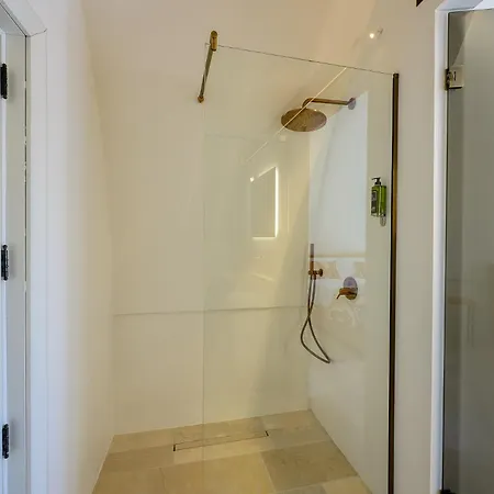 Lafornara بيت ضيافة